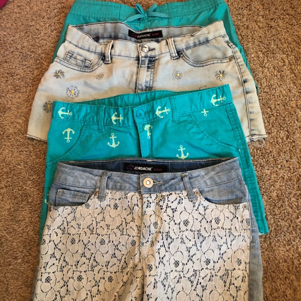 Lot Girl shorts sz 14